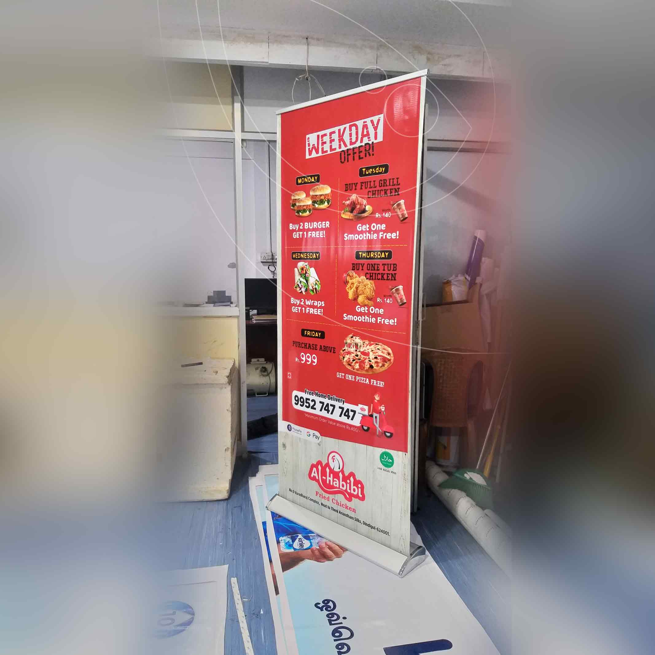 Standee 01